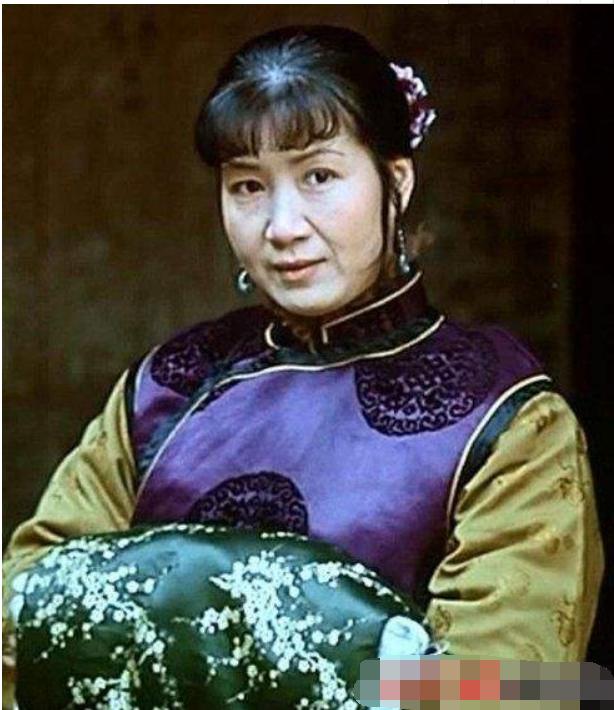 四不像正版與正版四不像，探究網(wǎng)絡(luò)時(shí)代的版權(quán)迷思，網(wǎng)絡(luò)時(shí)代下的版權(quán)迷思，四不像正版與正版四不像的探究